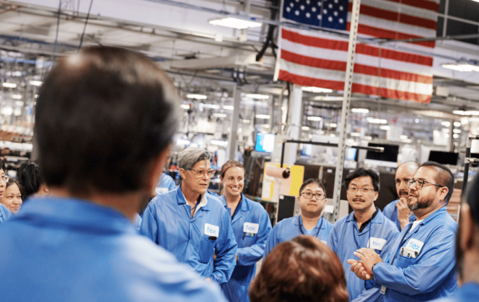 Apple mở rộng chương trình sản xuất tại Mỹ, nhưng iPhone vẫn chưa thể “Made in USA”