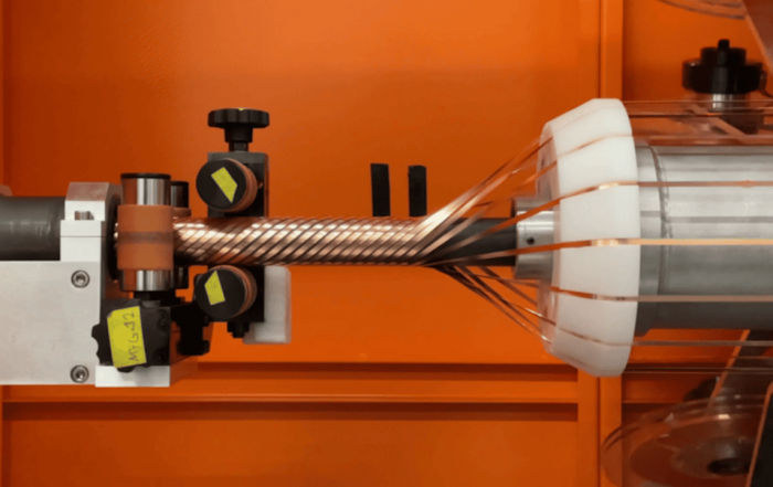 Microsoft hé lộ tham vọng dùng siêu dẫn nhiệt độ cao để cấp điện cho trung tâm dữ liệu