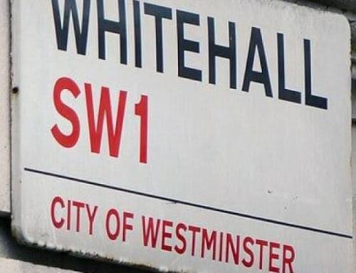 Chính phủ Anh muốn giảm bớt bộ máy Whitehall: Cắt tham vấn, chấp nhận rủi ro pháp lý cao hơn để đẩy nhanh quyết sách